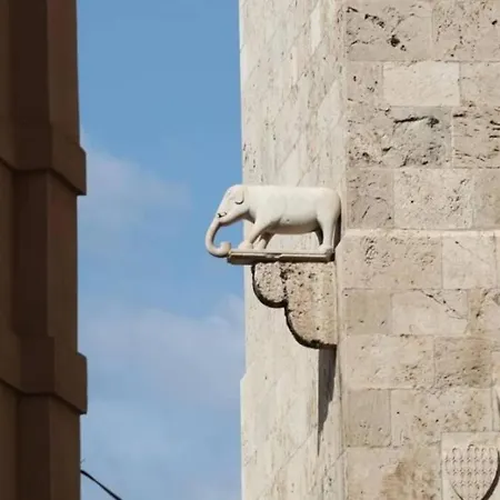 Benny's Rose House * Cagliari